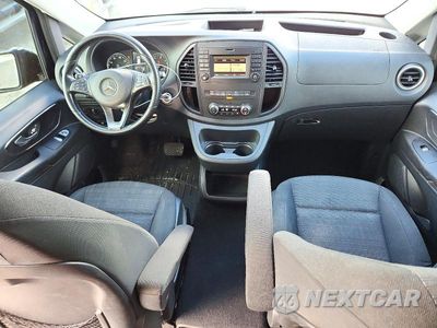 Zdjęcie 8 z 13 samochodu: 2016 MERCEDES-BENZ METRIS VIN:WD4PG2EE4G3154705 - miniatura