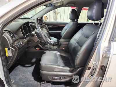 Zdjęcie 7 z 13 samochodu: 2011 KIA SORENTO EX VIN:5XYKUDA25BG041323 - miniatura