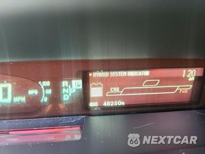 Zdjęcie 9 z 12 samochodu: 2011 TOYOTA PRIUS TWO VIN:JTDKN3DU7B1432817 - miniatura