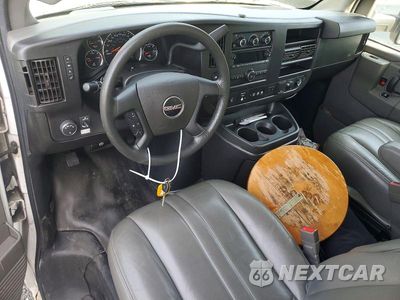 Zdjęcie 8 z 12 samochodu: 2021 GMC SAVANA BOX TRUCK VIN:7GZ37TC73MN009502 - miniatura