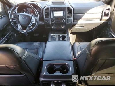 Zdjęcie 8 z 13 samochodu: 2018 FORD EXPEDITION XLT VIN:1FMJU1HT1JEA28788 - miniatura