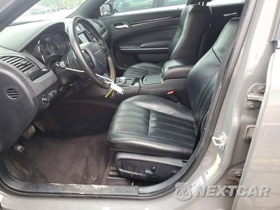 Zdjęcie 7 z 13 samochodu: 2017 CHRYSLER 300 S VIN:2C3CCAGG7HH648377 - miniatura