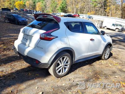 Trzecie zdjęcie samochodu z tyłu: 2015 NISSAN JUKE SV VIN:JN8AF5MV0FT562806 - miniatura