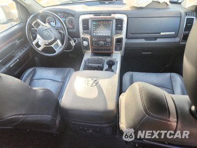 Zdjęcie 8 z 12 samochodu: 2016 RAM 1500 LARAMIE VIN:1C6RR7VM4GS178808 - miniatura