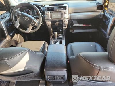 Zdjęcie 8 z 13 samochodu: 2019 TOYOTA 4RUNNER SR5 PREMIUM VIN:JTEBU5JR4K5636249 - miniatura