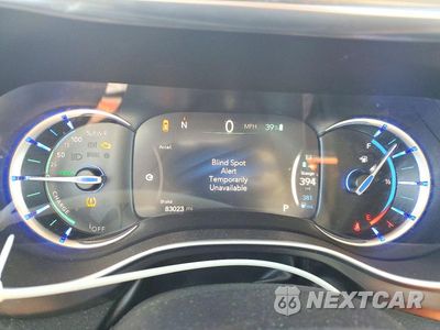 Zdjęcie 9 z 14 samochodu: 2018 CHRYSLER PACIFICA HYBRID LIMITED VIN:2C4RC1N71JR230129 - miniatura