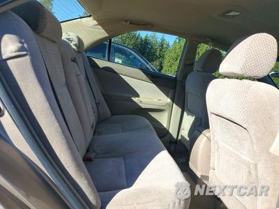 Zdjęcie 10 z 12 samochodu: 2004 TOYOTA CAMRY LE VIN:4T1BE32K34U820643 - miniatura
