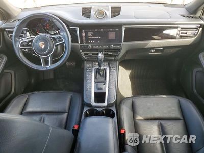 Zdjęcie 8 z 13 samochodu: 2019 PORSCHE MACAN VIN:WP1AA2A54KLB07074 - miniatura