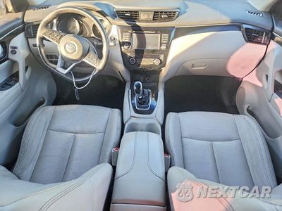 Zdjęcie 8 z 13 samochodu: 2018 NISSAN ROGUE SPORT SL VIN:JN1BJ1CP0JW500696 - miniatura