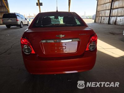 Zdjęcie 6 z 12 samochodu: 2013 CHEVROLET SONIC LT VIN:1G1JC5SH8D4154104 - miniatura