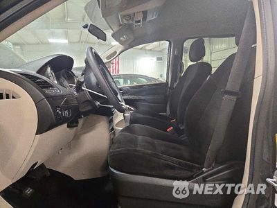 Zdjęcie 7 z 13 samochodu: 2014 DODGE GRAND CARAVAN SE VIN:2C4RDGBG1ER323615 - miniatura