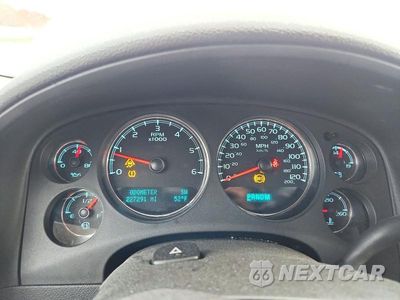 Zdjęcie 9 z 13 samochodu: 2011 GMC YUKON XL DENALI VIN:1GKS2MEF1BR275256 - miniatura