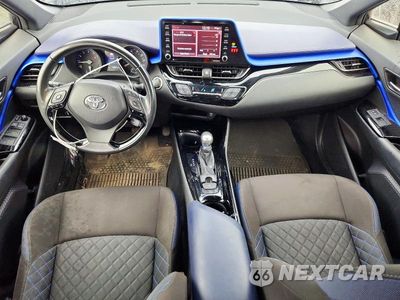 Zdjęcie 8 z 12 samochodu: 2020 TOYOTA C-HR XLE VIN:JTNKHMBX9L1087636 - miniatura