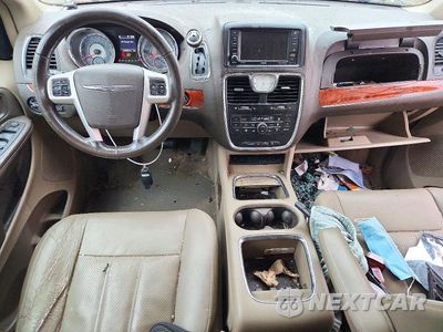 Zdjęcie 8 z 13 samochodu: 2015 CHRYSLER TOWN & COUNTRY TOURING L VIN:2C4RC1CG4FR675474 - miniatura