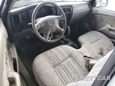 Zdjęcie 8 z 12 samochodu: 2002 TOYOTA TACOMA BASE VIN:5TENL42N42Z881074 - miniatura