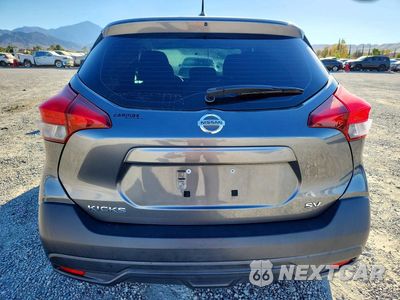 Zdjęcie 6 z 14 samochodu: 2019 NISSAN KICKS SV VIN:3N1CP5CUXKL566647 - miniatura