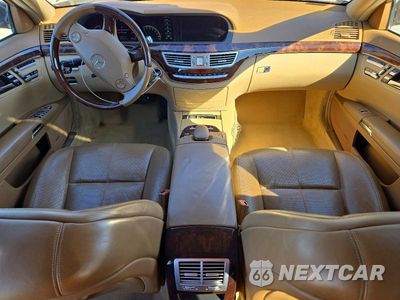 Zdjęcie 8 z 12 samochodu: 2007 MERCEDES-BENZ S 550 VIN:WDDNG71X47A064655 - miniatura