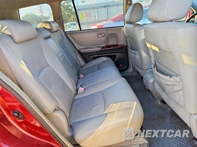 Zdjęcie 11 z 13 samochodu: 2006 TOYOTA HIGHLANDER LIMITED VIN:JTEEP21A660151501 - miniatura
