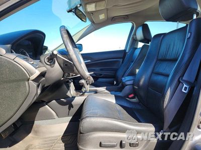 Zdjęcie 7 z 12 samochodu: 2012 HONDA ACCORD SE VIN:1HGCP2F60CA018966 - miniatura