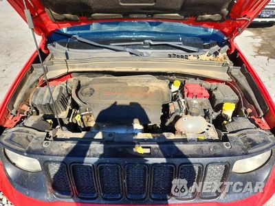 Zdjęcie 12 z 13 samochodu: 2020 JEEP RENEGADE LATITUDE VIN:ZACNJABB5LPL48170 - miniatura