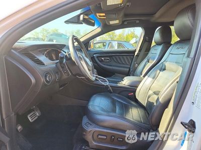 Zdjęcie 7 z 12 samochodu: 2016 FORD TAURUS SHO VIN:1FAHP2KT2GG145050 - miniatura
