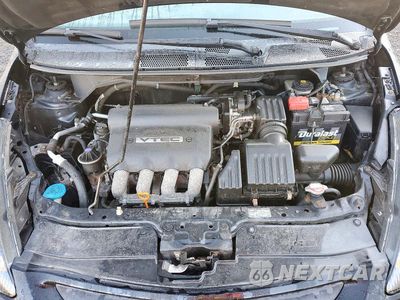 Zdjęcie 11 z 12 samochodu: 2007 HONDA FIT S VIN:JHMGD38657S065856 - miniatura