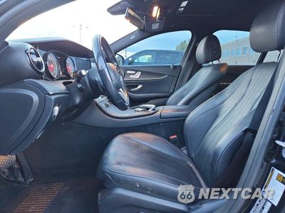Zdjęcie 7 z 13 samochodu: 2019 MERCEDES-BENZ E 450 4MATIC VIN:WDDZF6JB0KA652113 - miniatura
