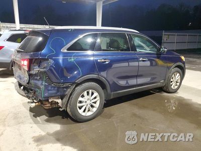 Trzecie zdjęcie samochodu z tyłu: 2017 KIA SORENTO LX VIN:5XYPGDA3XHG214106 - miniatura