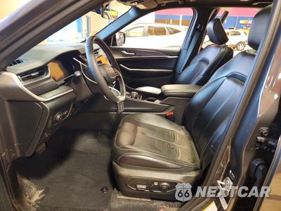 Zdjęcie 7 z 13 samochodu: 2025 JEEP GRAND CHEROKEE LIMITED VIN:1C4RJHBGXSC280413 - miniatura