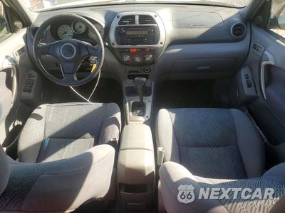 Zdjęcie 8 z 13 samochodu: 2002 TOYOTA RAV4 BASE VIN:JTEGH20V820049041 - miniatura