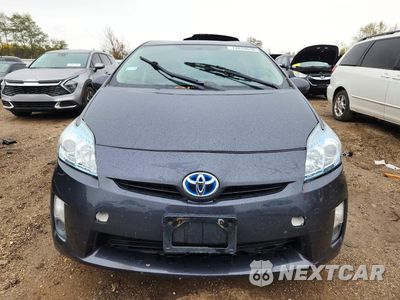 Piąte zdjęcie samochodu w środku: 2011 TOYOTA PRIUS TWO VIN:JTDKN3DU4B1405204 - miniatura