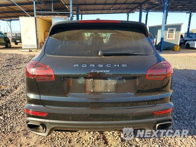 Zdjęcie 6 z 12 samochodu: 2016 PORSCHE CAYENNE VIN:WP1AA2A2XGKA09668 - miniatura