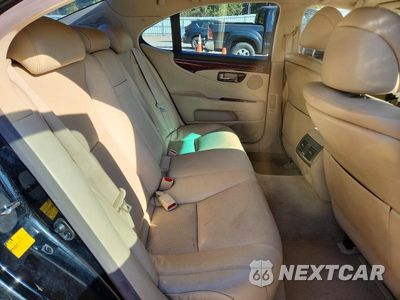 Zdjęcie 10 z 12 samochodu: 2011 LEXUS LS 460 VIN:JTHCL5EF4B5011652 - miniatura