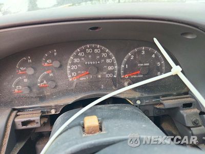 Zdjęcie 9 z 12 samochodu: 1997 FORD F150 VIN:1FTDX1760VNC06071 - miniatura