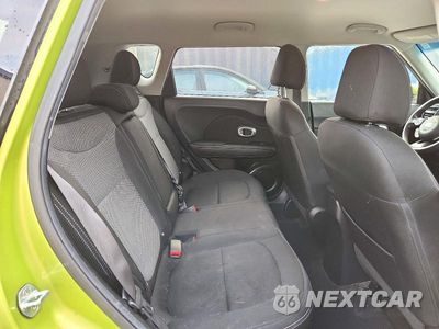 Zdjęcie 11 z 14 samochodu: 2017 KIA SOUL + VIN:KNDJP3A50H7882883 - miniatura