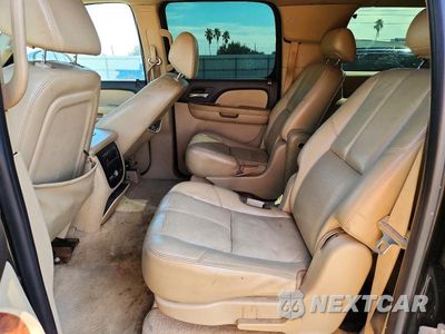 Zdjęcie 11 z 13 samochodu: 2007 CHEVROLET SUBURBAN C1500 VIN:3GNFC160X7G261289 - miniatura