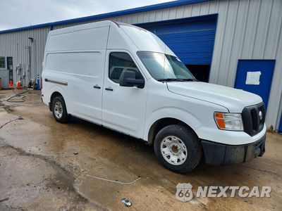 Czwarte zdjęcie samochodu z boku: 2017 NISSAN NV2500 DELIVERY VAN VIN:1N6BF0LY4HN803799 - miniatura