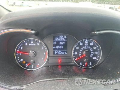 Zdjęcie 9 z 12 samochodu: 2016 KIA FORTE LX VIN:KNAFX4A64G5605018 - miniatura