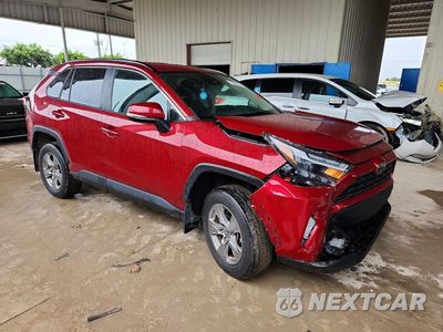 Czwarte zdjęcie samochodu z boku: 2024 TOYOTA RAV4 XLE VIN:2T3W1RFV1RW301187 - miniatura