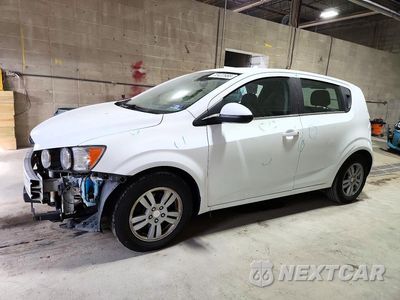 2015 CHEVROLET SONIC LT 1G1JC6SH9F4102294 - główne zdjęcie licytacji z USA - miniatura