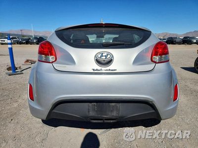 Zdjęcie 6 z 12 samochodu: 2016 HYUNDAI VELOSTER BASE VIN:KMHTC6AD3GU269939 - miniatura