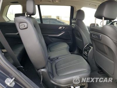 Zdjęcie 11 z 13 samochodu: 2022 BMW X7 XDRIVE40I VIN:5UXCW2C02N9L84996 - miniatura
