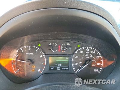 Zdjęcie 9 z 12 samochodu: 2017 NISSAN SENTRA S VIN:3N1AB7AP5HY246548 - miniatura
