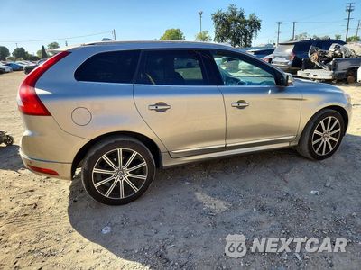 Trzecie zdjęcie samochodu z tyłu: 2015 VOLVO XC60 T6 PREMIER VIN:YV449MDK0F2745903 - miniatura