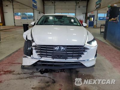 Piąte zdjęcie samochodu w środku: 2022 HYUNDAI SONATA HYBRID BLUE VIN:KMHL24JJ4NA048362 - miniatura