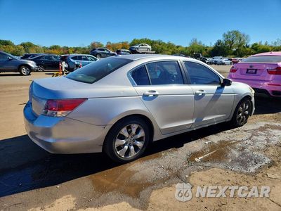 Trzecie zdjęcie samochodu z tyłu: 2008 HONDA ACCORD EXL VIN:1HGCP26828A158333 - miniatura