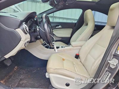Zdjęcie 7 z 12 samochodu: 2015 MERCEDES-BENZ CLA 250 VIN:WDDSJ4EB1FN274638 - miniatura