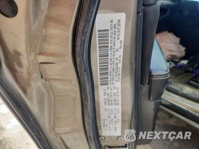 Zdjęcie 12 z 12 samochodu: 2016 JEEP CHEROKEE LATITUDE VIN:1C4PJMCS2GW241985 - miniatura