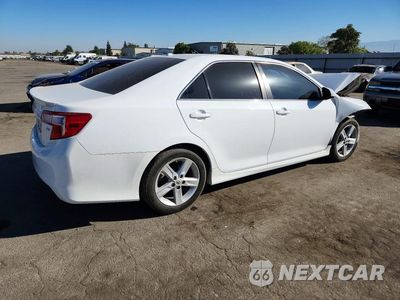 Trzecie zdjęcie samochodu z tyłu: 2012 TOYOTA CAMRY SE VIN:4T1BF1FK2CU131459 - miniatura