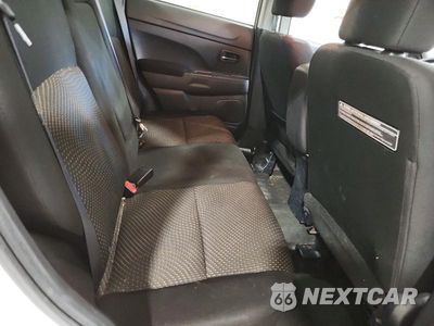 Zdjęcie 11 z 13 samochodu: 2016 MITSUBISHI OUTLANDER SPORT ES VIN:JA4AR3AU8GZ045085 - miniatura